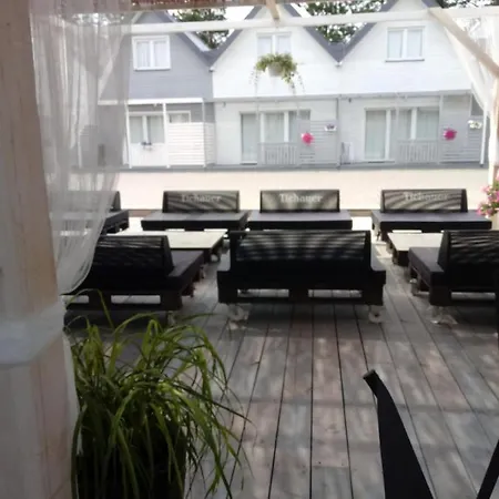 Old Tree Village & Restaurant Holiday park Oswiecim