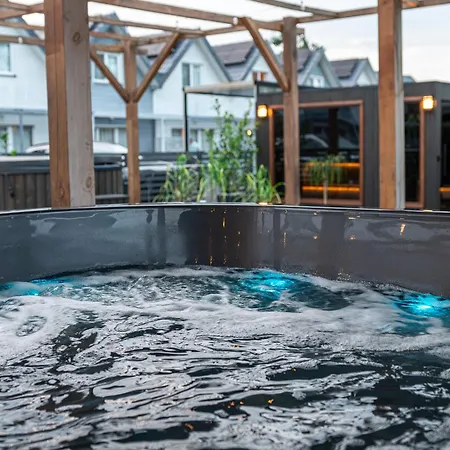 База отдыха Old Tree Village & Restaurant