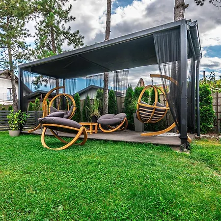 База отдыха Old Tree Village & Restaurant Освенцим