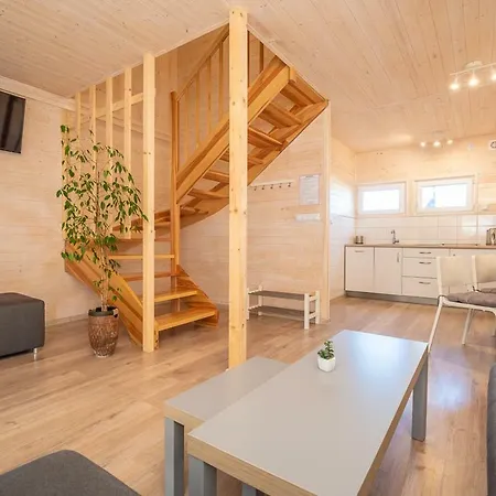 Old Tree Village & Restaurant