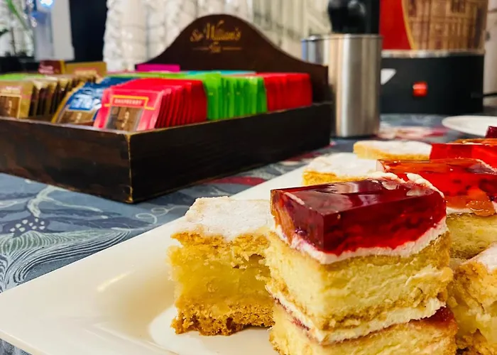 Old Tree Village & Restaurant منتزه العطل