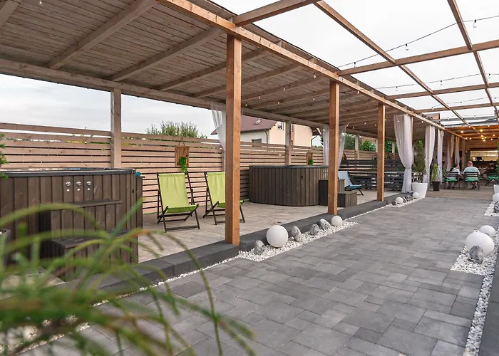 Old Tree Village & Restaurant * أوشفينجم