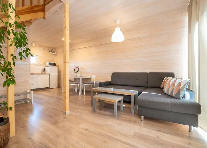 Old Tree Village & Restaurant منتزه العطل أوشفينجم